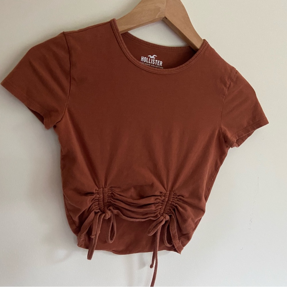 Burnt Orange Hollister Baby Tee